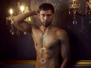 Online pussy AronCruz