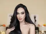 Jasmin shows QueenNylha