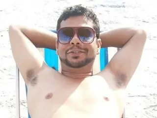 Real nude RickMenez
